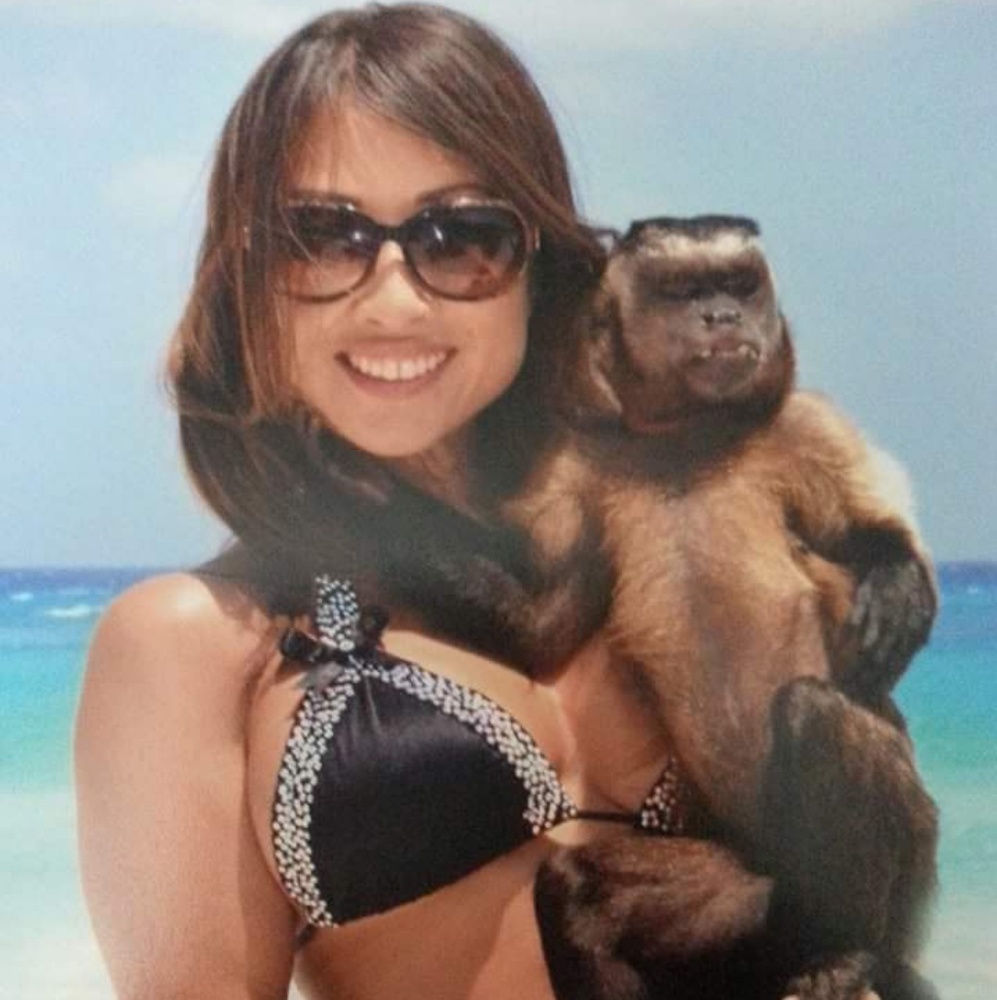 Meet your Posher, Sabrina